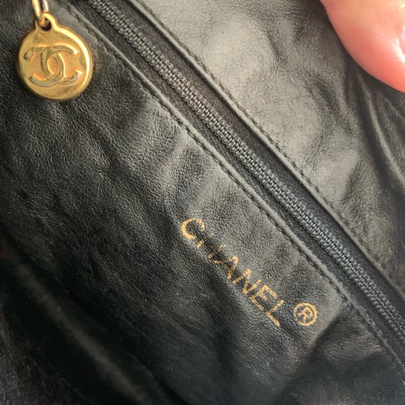 Chanel Purse - Picture 5 of 8